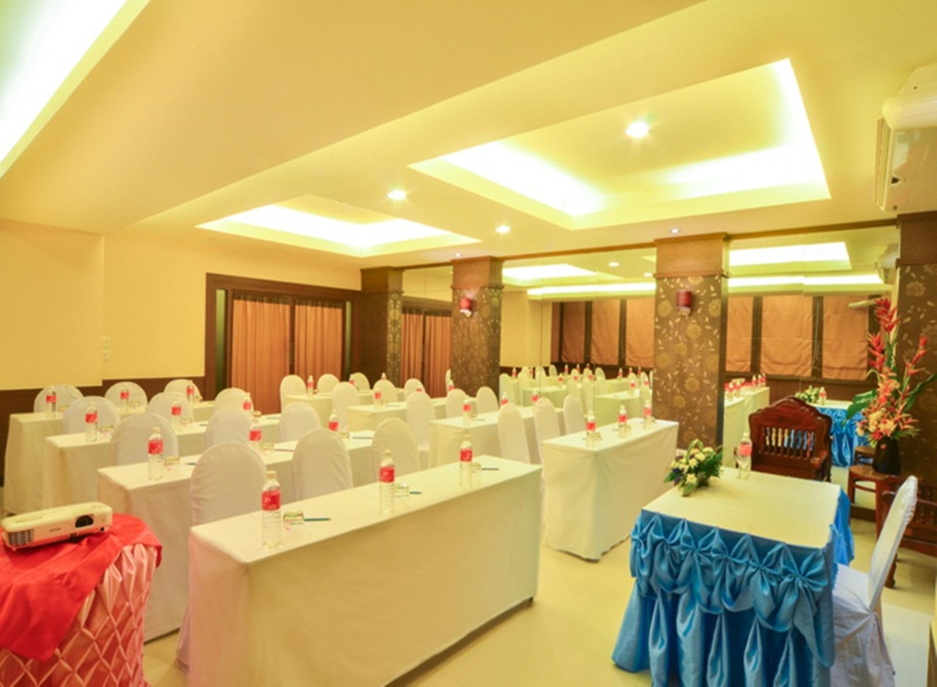 Eastiny Place Hotel Pattaja Kültér fotó