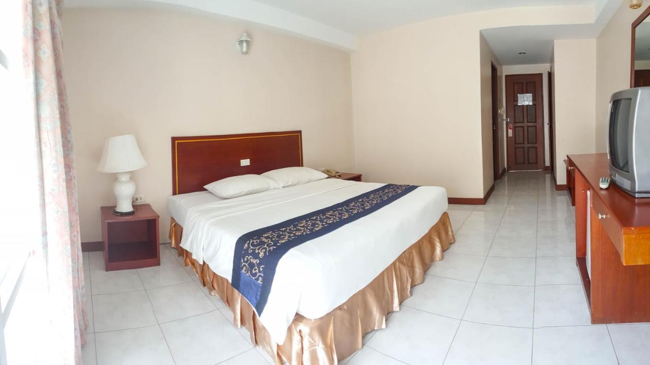 Eastiny Place Hotel Pattaja Kültér fotó